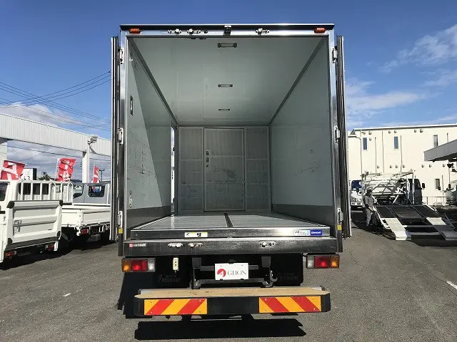 いすゞ エルフ 2RG-NPR88YN(2WD)の写真12