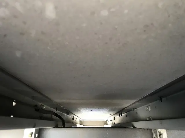 いすゞ エルフ 2RG-NPR88YN(2WD)の写真44