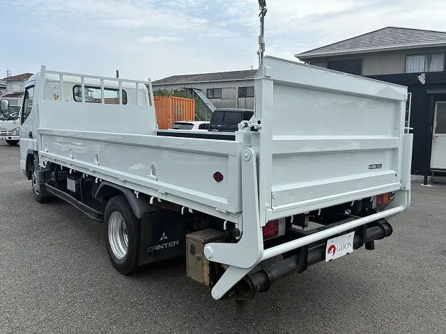 三菱 キャンター PA-FE82DE(2WD)の写真6