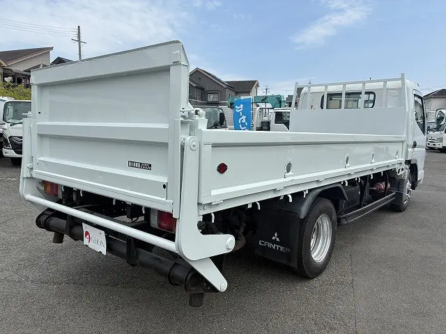 三菱 キャンター PA-FE82DE(2WD)の写真8