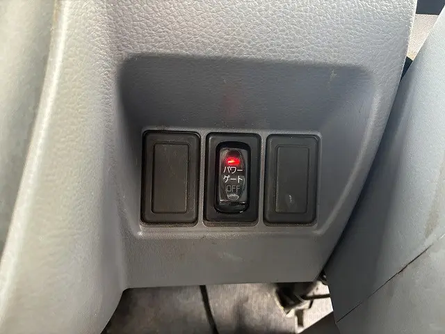 三菱 キャンター PA-FE82DE(2WD)の写真38