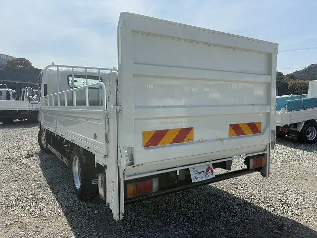 いすゞ エルフ TPG-NPR85AR(2WD)の写真6