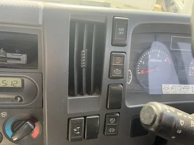 いすゞ エルフ TPG-NPR85AR(2WD)の写真36