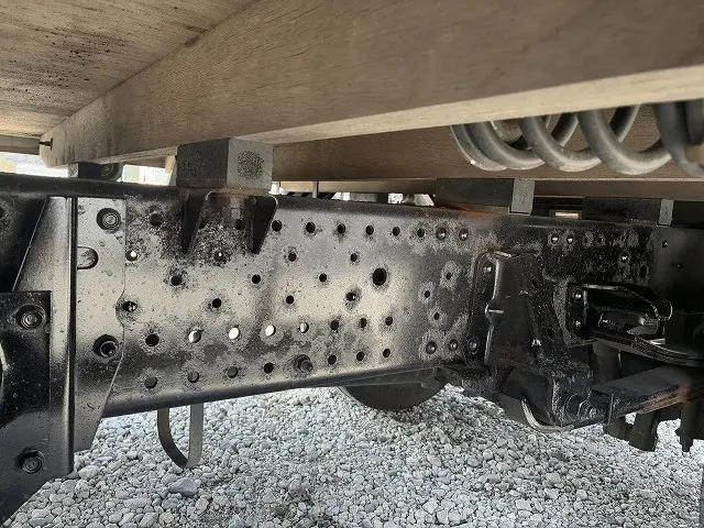 いすゞ エルフ TPG-NPR85AR(2WD)の写真48