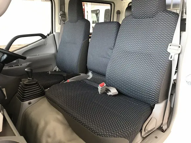 トヨタ ダイナ 2RG-XZU655(2WD)の写真32