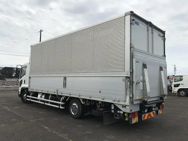 いすゞ フォワード 2RG-FRR90T2(2WD)の写真15