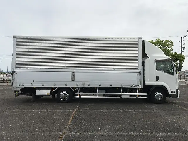 いすゞ フォワード 2RG-FRR90T2(2WD)の写真19