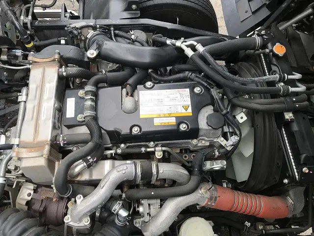 いすゞ フォワード 2RG-FRR90T2(2WD)の写真26