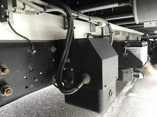 いすゞ フォワード 2RG-FRR90T2(2WD)の写真39