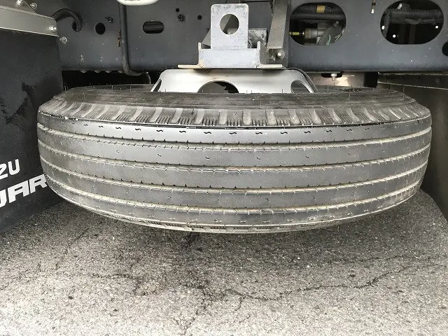 いすゞ フォワード 2RG-FRR90T2(2WD)の写真46