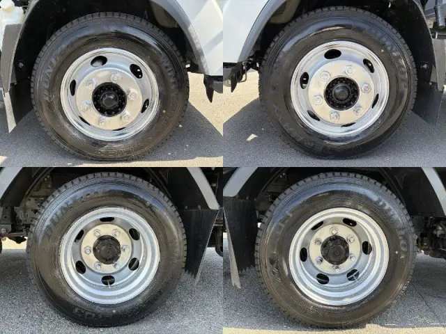 いすゞ エルフ 2RG-NPR88AN(2WD)の写真27