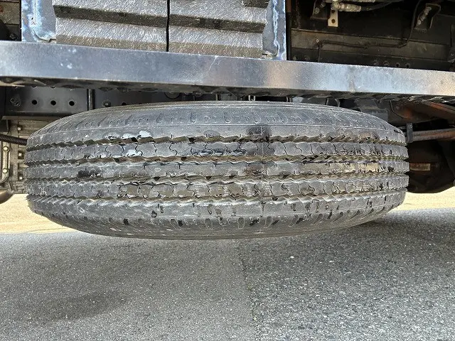 いすゞ エルフ 2RG-NPR88AN(2WD)の写真29