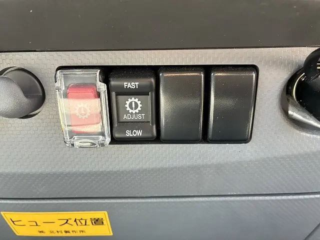 いすゞ エルフ 2RG-NPR88AN(2WD)の写真37