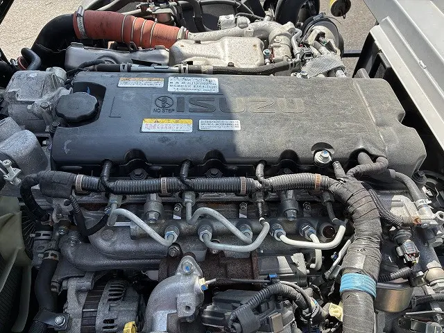 いすゞ エルフ 2RG-NPR88AN(2WD)の写真46