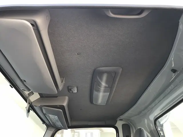 いすゞ エルフ TRG-NPR85AN(2WD)の写真34