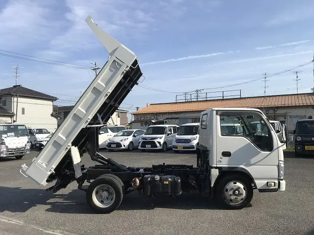 いすゞ エルフ TKG-NJR85AD(2WD)の写真8