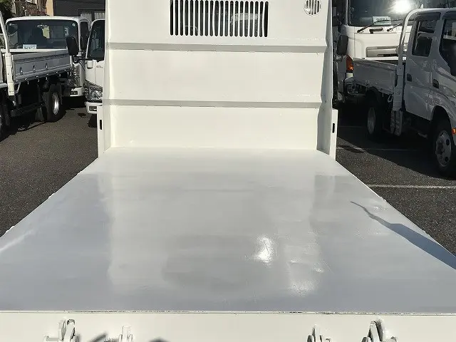 いすゞ エルフ TKG-NJR85AD(2WD)の写真24