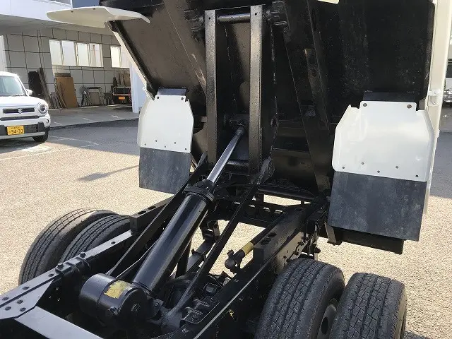 いすゞ エルフ TKG-NJR85AD(2WD)の写真37