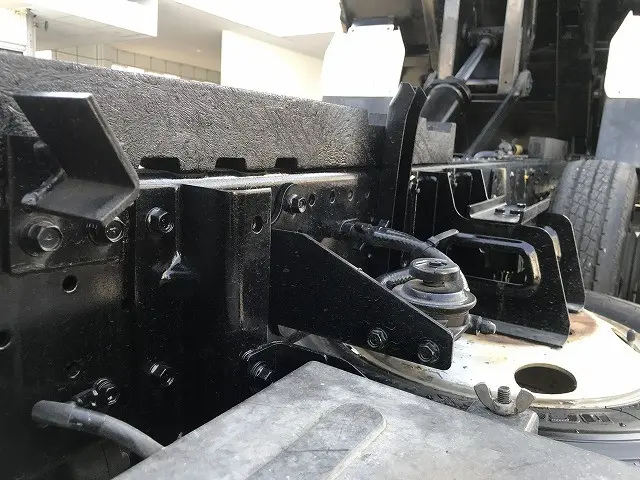 いすゞ エルフ TKG-NJR85AD(2WD)の写真38