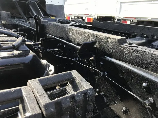 いすゞ エルフ TKG-NJR85AD(2WD)の写真39