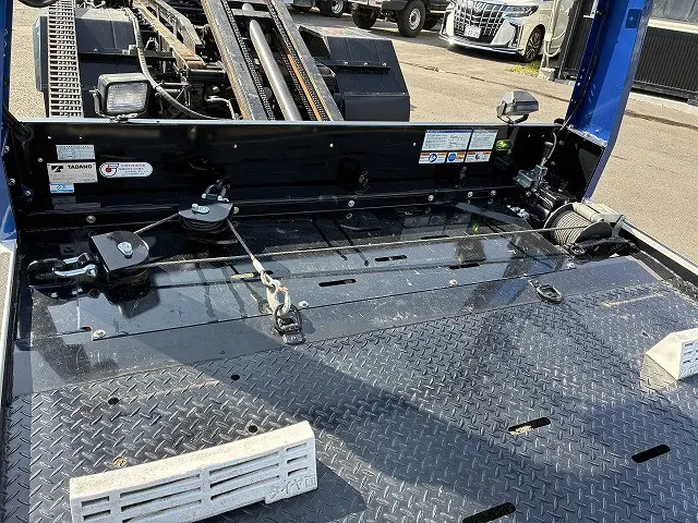 いすゞ エルフ 2RG-NPR88AM(2WD)の写真12