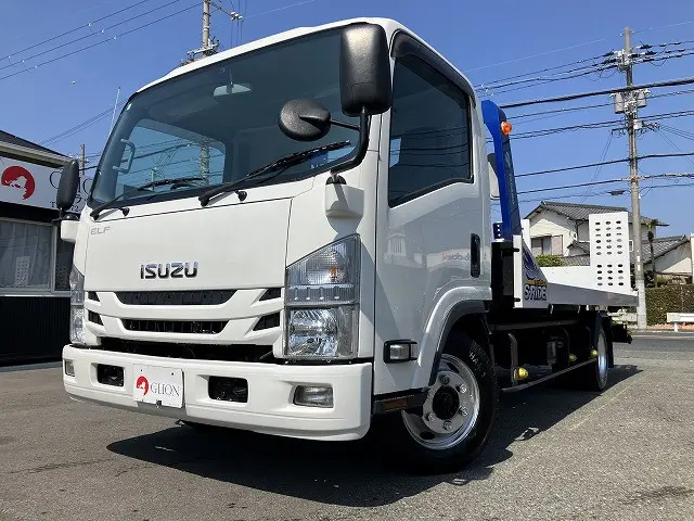 いすゞ エルフ TRG-NPR85AN(2WD)の写真1
