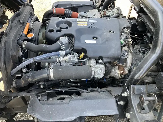 いすゞ エルフ TRG-NPR85AN(2WD)の写真14