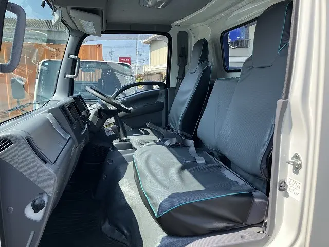 いすゞ エルフ TRG-NPR85AN(2WD)の写真31