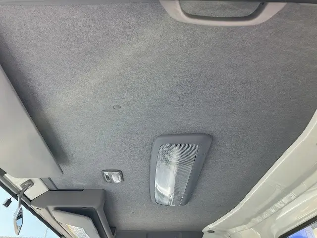 いすゞ エルフ TRG-NPR85AN(2WD)の写真32