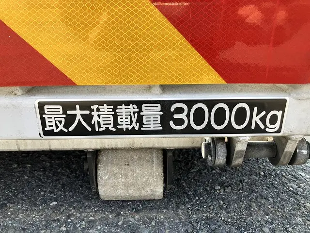 いすゞ エルフ TRG-NPR85AN(2WD)の写真36