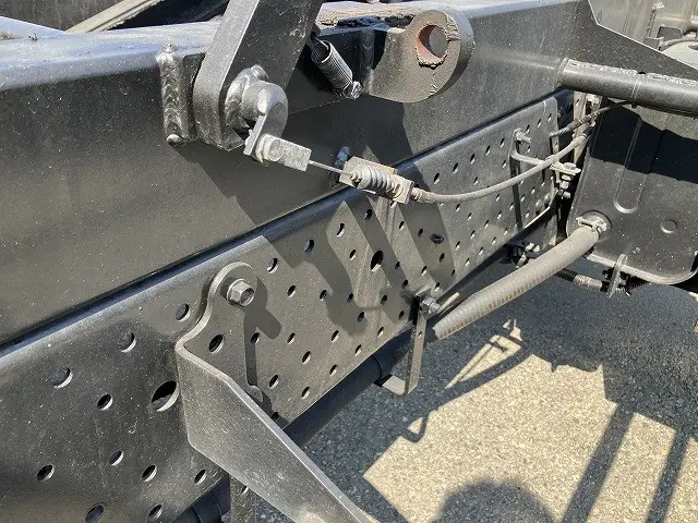 いすゞ エルフ TRG-NPR85AN(2WD)の写真38