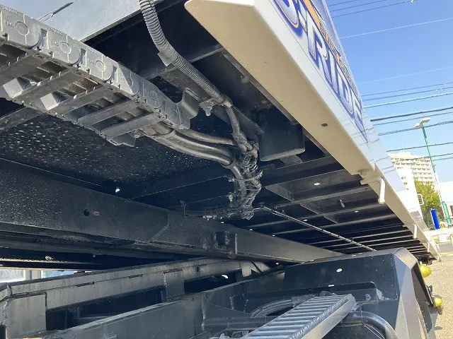 いすゞ エルフ TRG-NPR85AN(2WD)の写真42