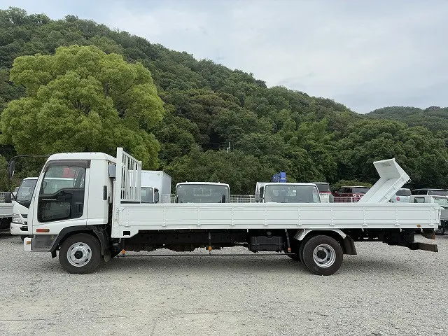 いすゞ フォワード ADG-FRR90L3S(2WD)の写真4