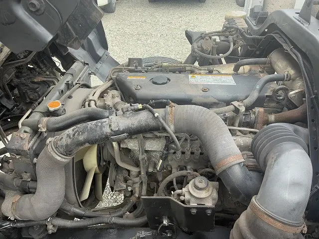 いすゞ フォワード ADG-FRR90L3S(2WD)の写真21