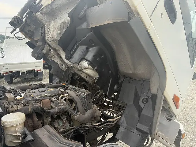 いすゞ フォワード ADG-FRR90L3S(2WD)の写真25