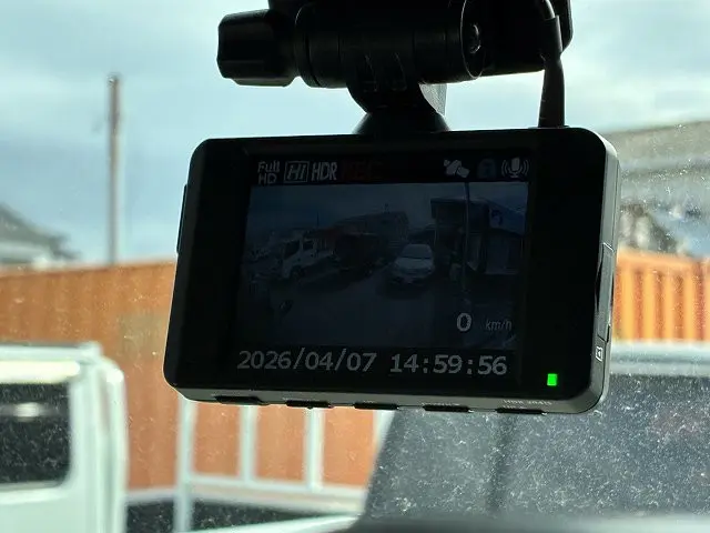 いすゞ エルフ 2TG-NJR88AF(2WD)の写真43