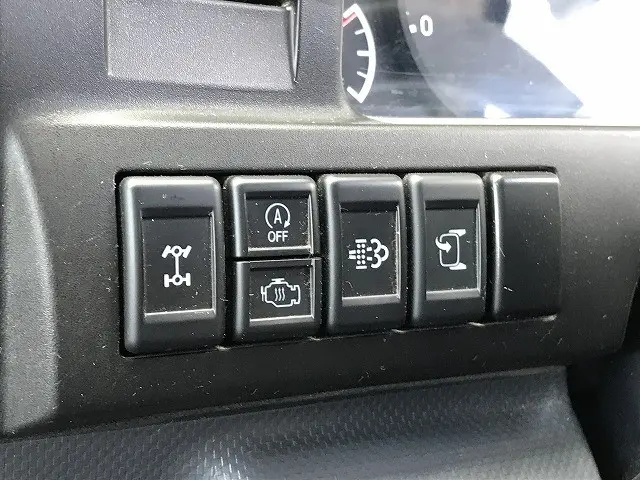 いすゞ エルフ 2RG-NJS88A(4WD)の写真28