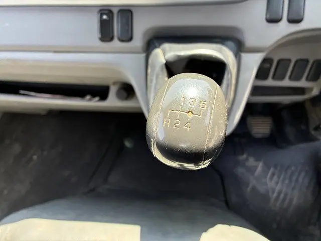 三菱 キャンター TPG-FBA60(2WD)の写真47