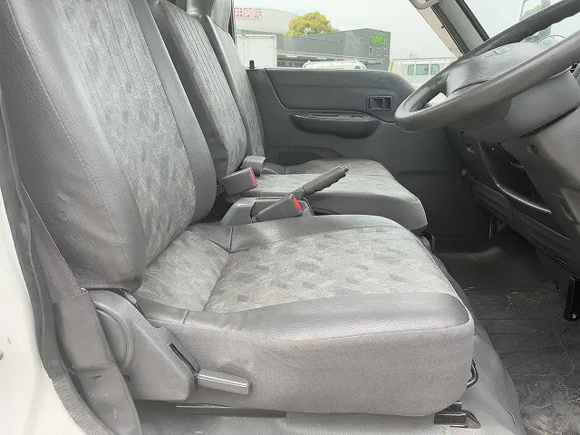 日産 バネットトラック GC-SK82TN(2WD)の写真24