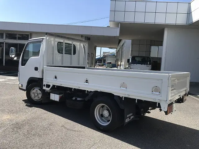 いすゞ エルフ TKG-NJR85A(2WD)の写真4