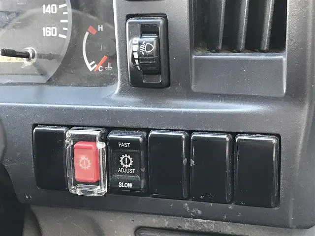 いすゞ エルフ TKG-NJR85A(2WD)の写真31