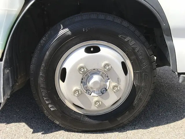 いすゞ エルフ TKG-NJR85A(2WD)の写真40