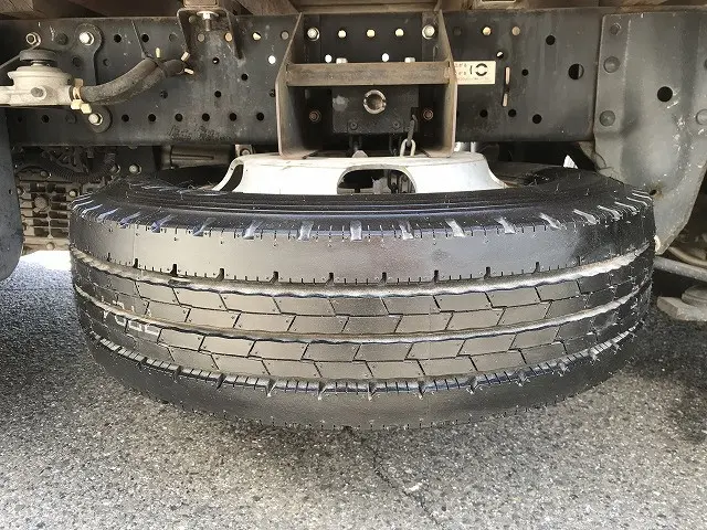 いすゞ エルフ TKG-NJR85A(2WD)の写真44