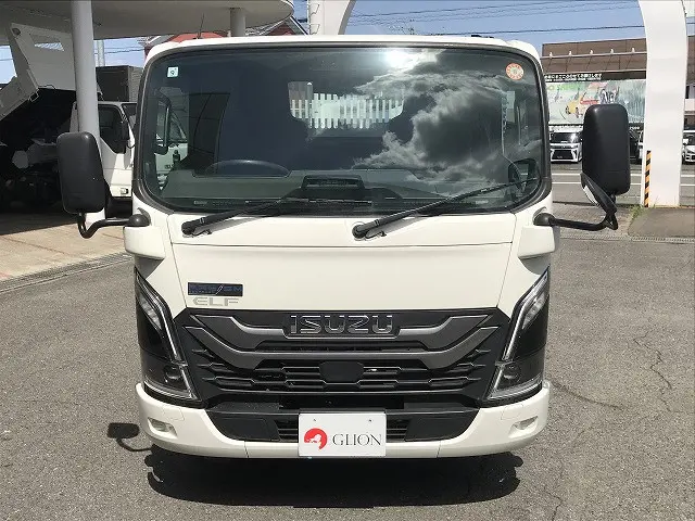 いすゞ エルフ 2RG-NJR88AT(2WD)の写真10