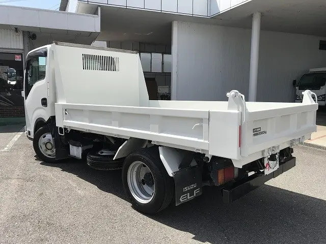 いすゞ エルフ 2RG-NJR88AT(2WD)の写真14