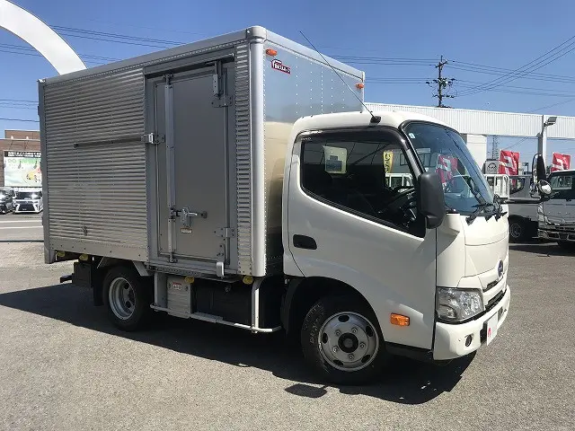 日野 デュトロ 2RG-XZU605M(2WD)の写真3