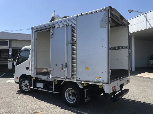 日野 デュトロ 2RG-XZU605M(2WD)の写真11