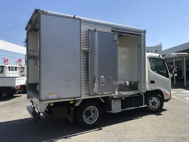 日野 デュトロ 2RG-XZU605M(2WD)の写真13