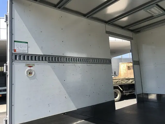 日野 デュトロ 2RG-XZU605M(2WD)の写真19