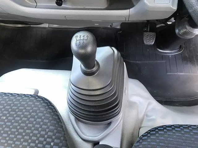 日野 デュトロ 2RG-XZU605M(2WD)の写真29